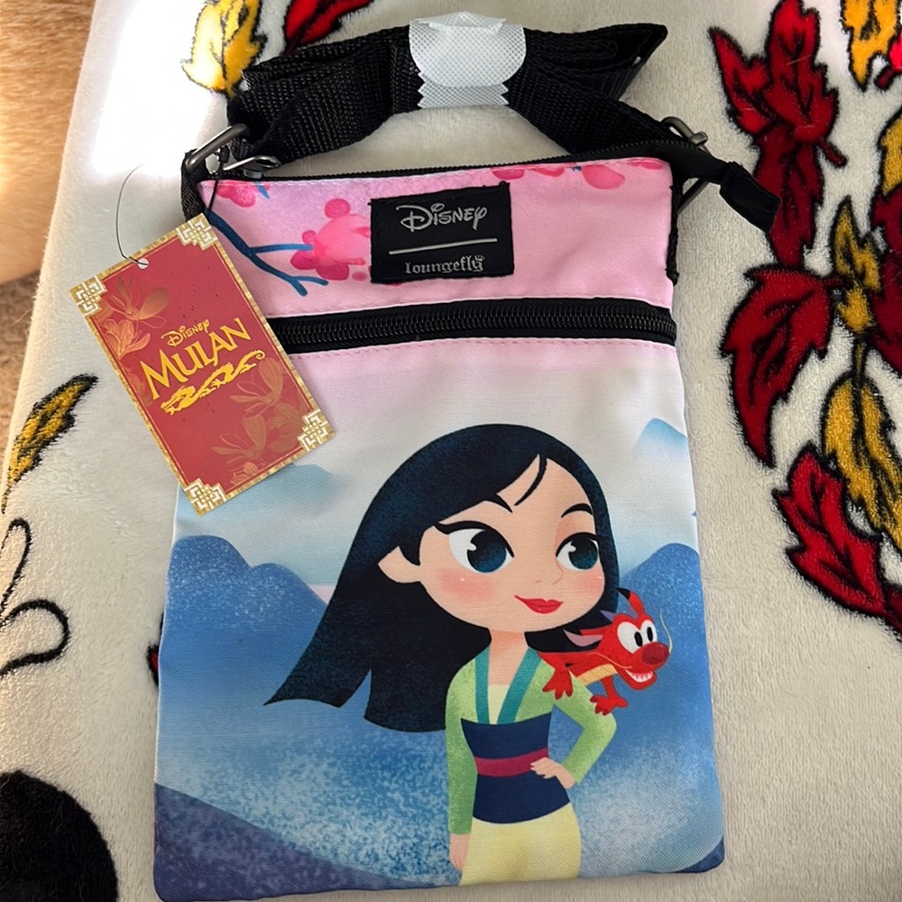 NWT: Loungefly Disney Mulan bag